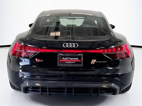 Used 2023 Audi RS e-tron GT image 6