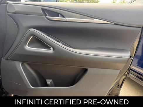 Certified 2026 INFINITI QX60 Luxe w/ Cargo Package FWD image 38