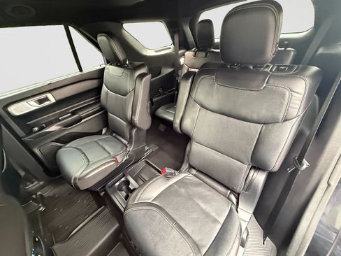 Used 2020 Ford Explorer ST w/ ST Street Pack AWD/4WD image 15