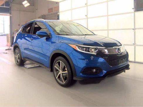 Used 2021 Honda HR-V EX-L image 4