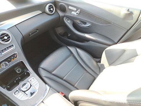 Used 2019 Mercedes-Benz C 300 C 300 image 11