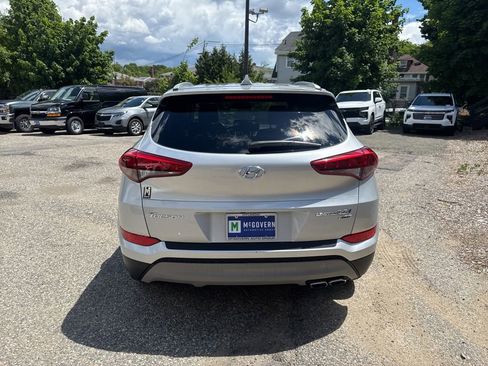 Used 2018 Hyundai Tucson Limited AWD/4WD image 4