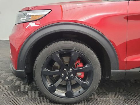 Used 2021 Ford Explorer ST w/ Equipment Group 401A image 9