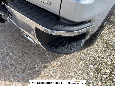 Used 2021 GMC Sierra 1500 SLE image 39