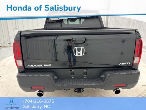 Used 2023 Honda Ridgeline Black Edition image 7