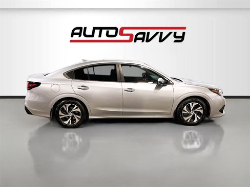 Used 2022 Subaru Legacy Premium image 8