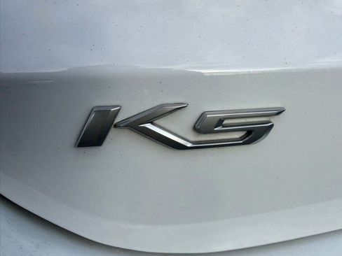 Used 2022 Kia K5 LXS image 19