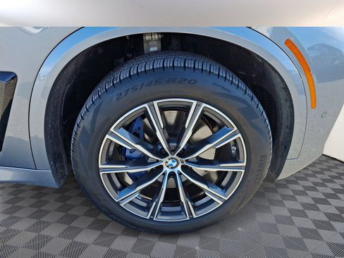Used 2025 BMW X5 xDrive40i w/ M Sport Package image 8