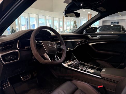 Used 2022 Audi RS 6 image 5