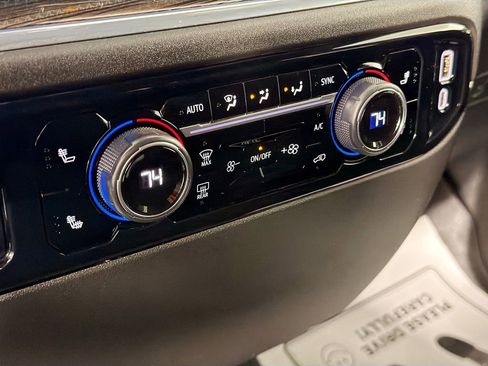 Used 2024 Chevrolet Silverado 1500 RST image 16