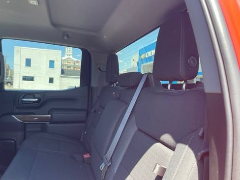 Used 2021 Chevrolet Silverado 1500 LT Trail Boss w/ Bed Protection Package AWD/4WD image 19