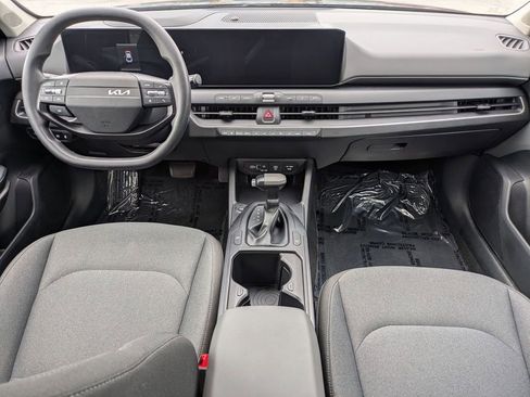 Used 2025 Kia K4 LXS image 23