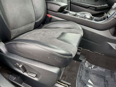 Used 2020 Ford Edge ST w/ Equipment Group 401A AWD/4WD image 34