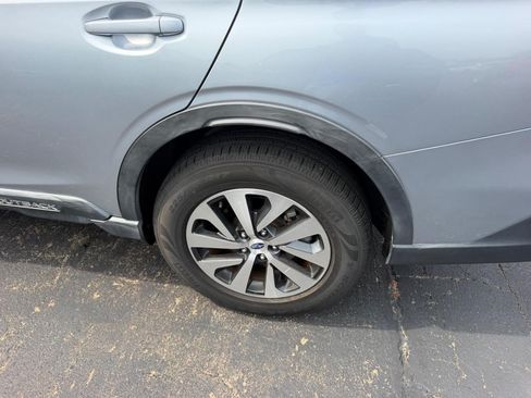 Used 2020 Subaru Outback Premium AWD/4WD image 7