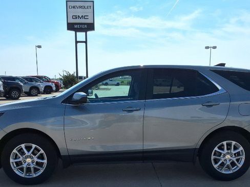Used 2023 Chevrolet Equinox LT image 5