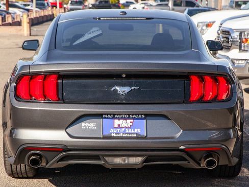 Used 2019 Ford Mustang Coupe image 6