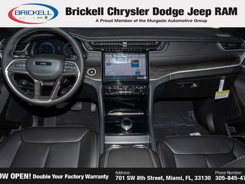 New 2025 Jeep Grand Cherokee L Limited w/ Black Appearance Package RWD image 21