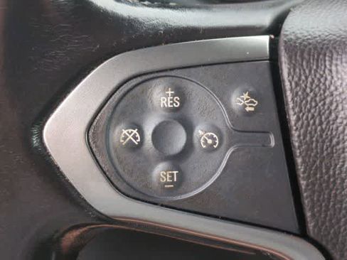 Used 2019 Chevrolet Tahoe LT image 23