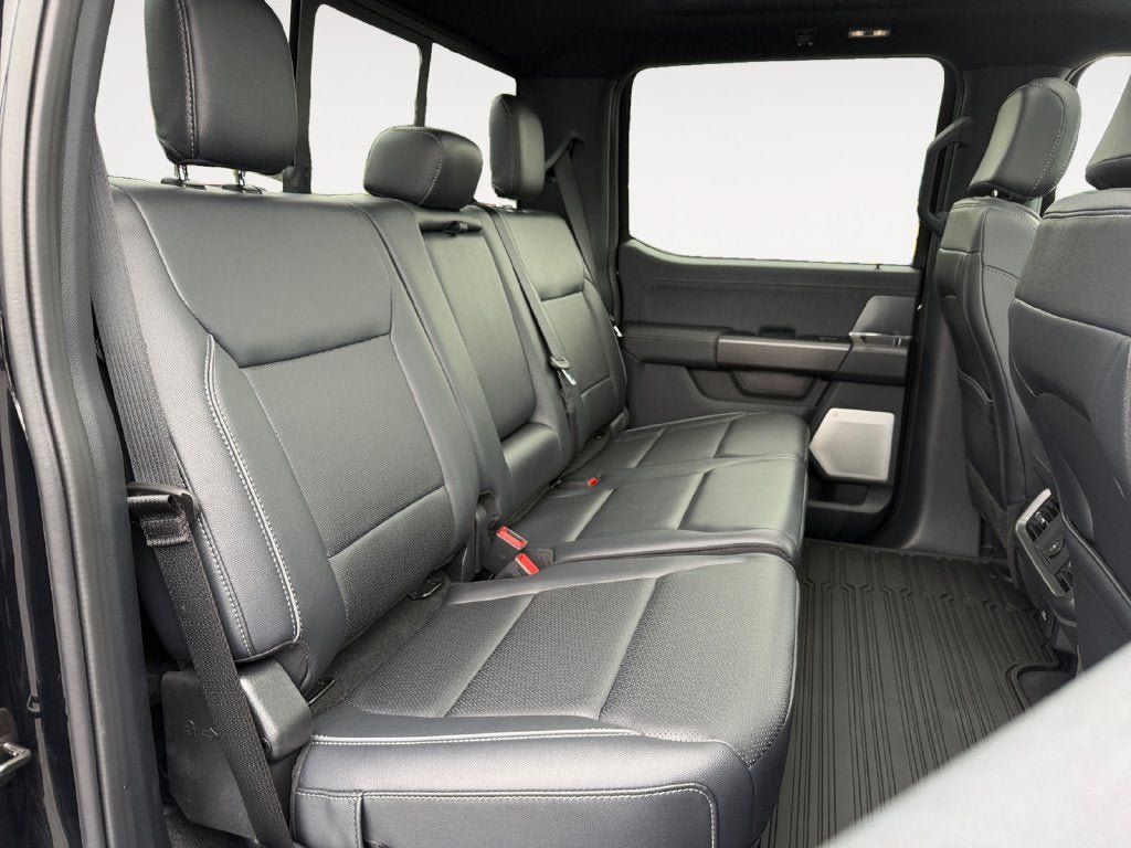 Used 2026 Ford F150 Lariat w/ Equipment Group 502A High AWD/4WD image 24