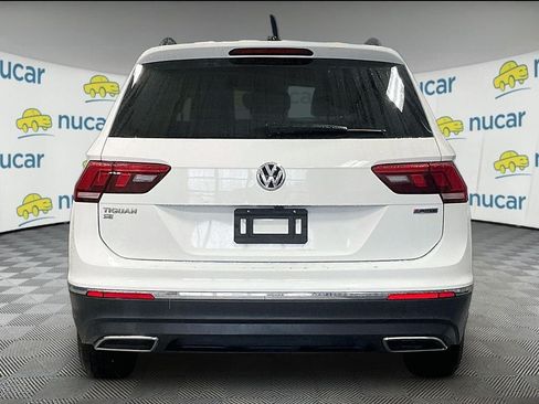 Used 2021 Volkswagen Tiguan SE w/ Panoramic Sunroof Package AWD/4WD image 5