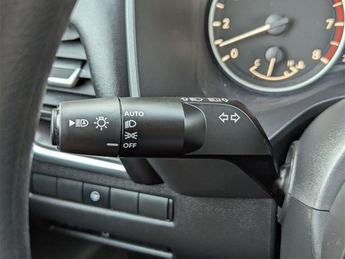 Certified 2023 Nissan Rogue SV image 23