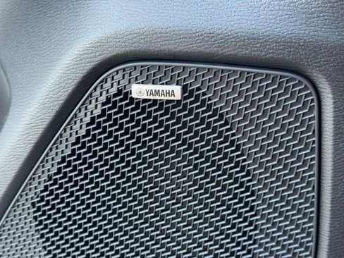 New 2025 Mitsubishi Outlander SEL image 21