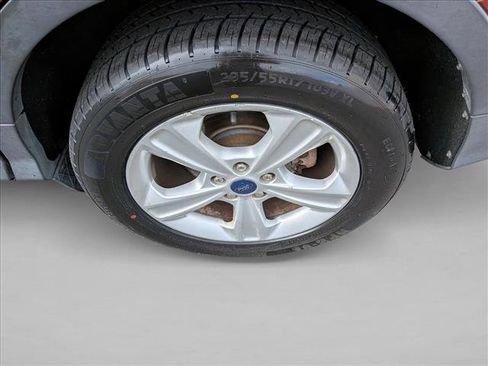 Used 2015 Ford Escape SE w/ Equipment Group 201A image 21