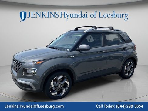 New 2026 Hyundai Venue SEL FWD image 11