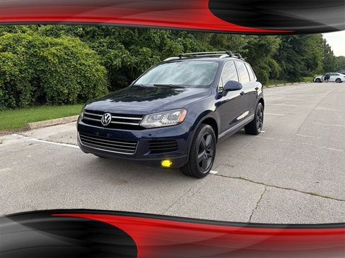 Used 2012 Volkswagen Touareg TDI AWD/4WD image 1