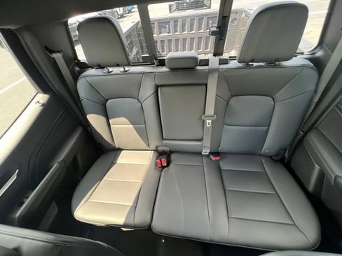 New 2026 GMC Canyon Elevation w/ Convenience Package AWD/4WD image 13