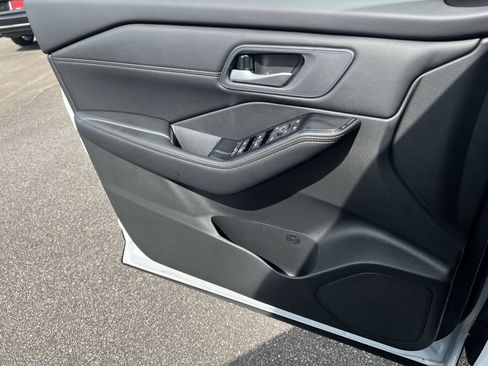 New 2026 Nissan Rogue Dark Armor FWD image 13