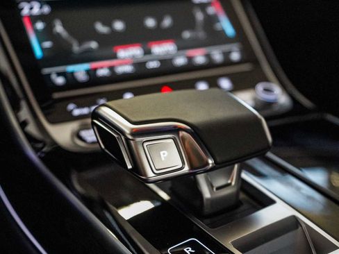 New 2026 Audi A8 L 3.0T AWD/4WD image 31
