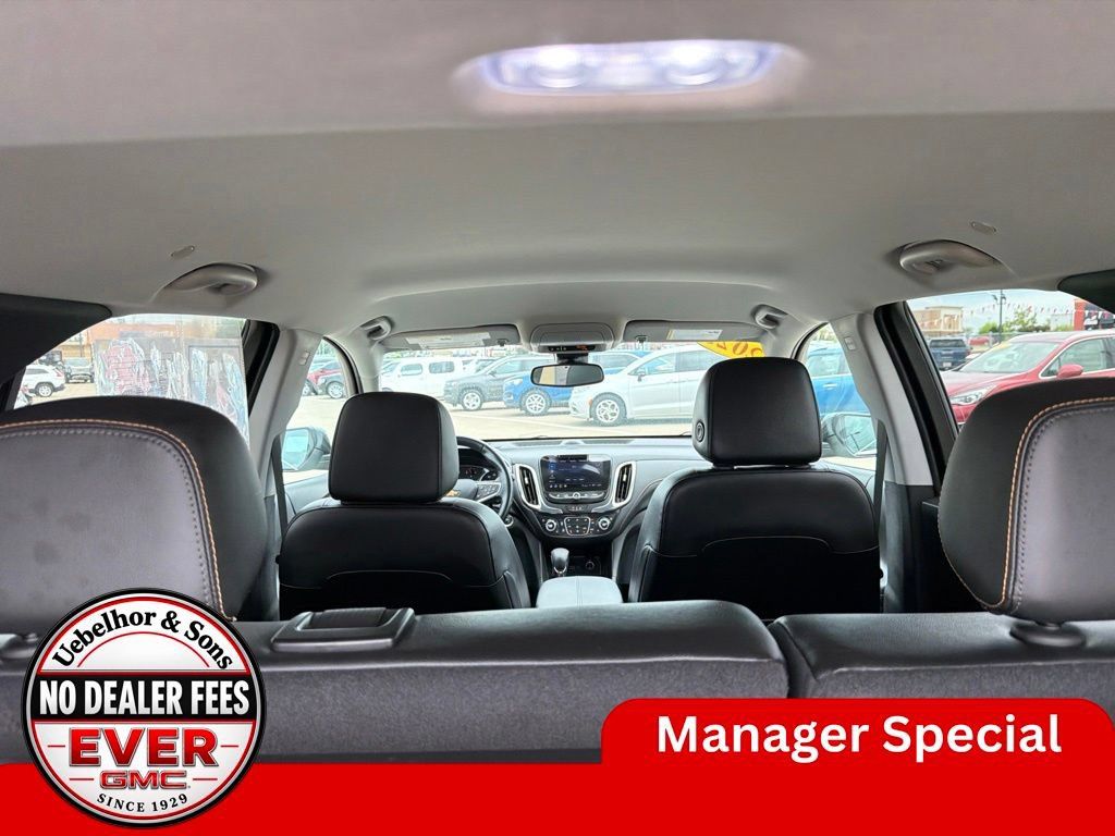 Used 2023 Chevrolet Equinox Premier AWD/4WD image 10