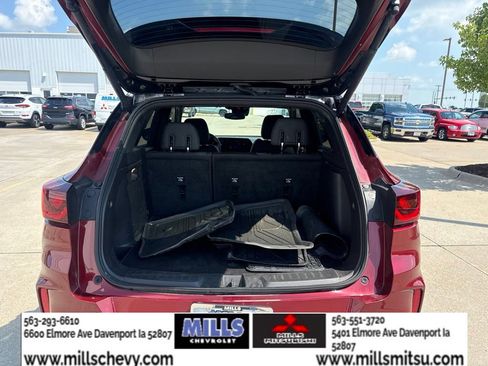 Used 2024 Chevrolet TrailBlazer RS w/ Convenience Package AWD/4WD image 21
