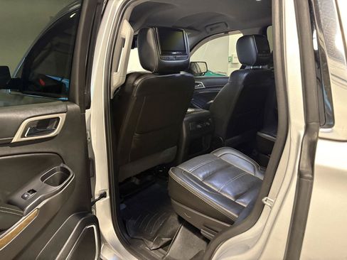 Used 2018 GMC Yukon Denali AWD/4WD image 30