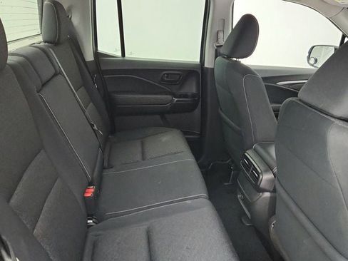 Used 2025 Honda Ridgeline Sport image 23