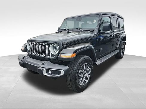 New 2025 Jeep Wrangler Unlimited Sahara AWD/4WD image 6