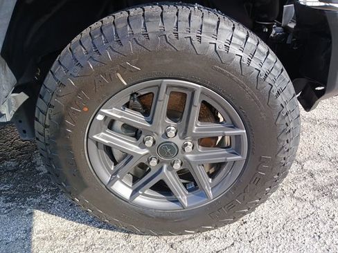 Used 2024 Jeep Wrangler Unlimited Sport AWD/4WD image 47