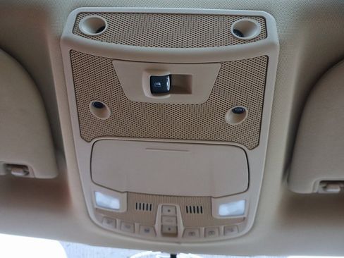 Used 2015 Ford F150 Lariat image 19