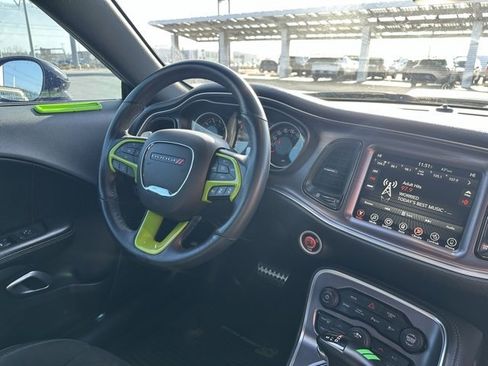 Used 2017 Dodge Challenger R/T Scat Pack image 23