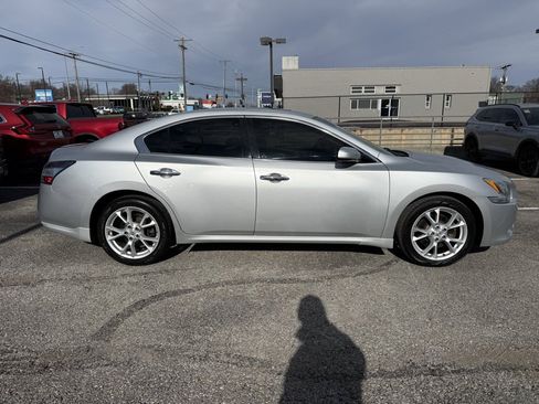 Used 2012 Nissan Maxima 3.5 S image 4