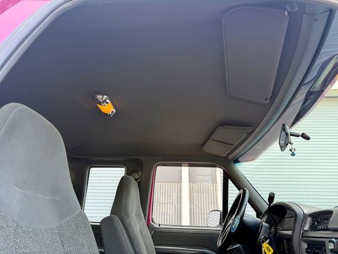 Used 1993 Ford F150 XL image 48