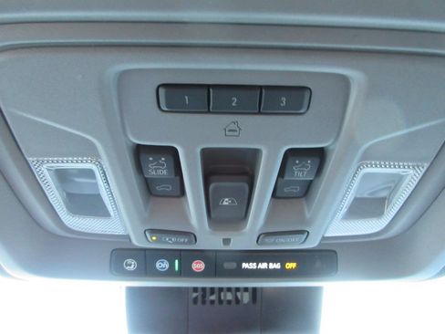 New 2026 Chevrolet Silverado 1500 LTZ AWD/4WD image 38