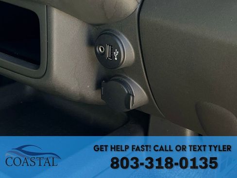 Used 2018 Nissan Frontier SV image 25