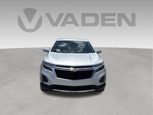Used 2022 Chevrolet Equinox LT FWD image 3
