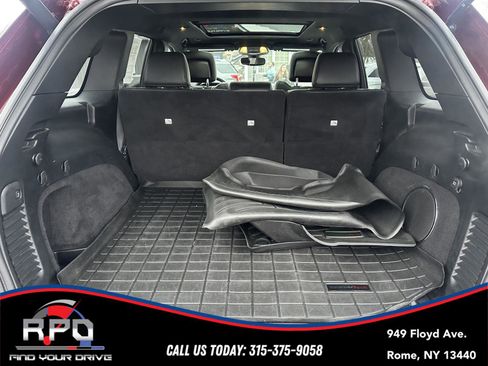 Used 2019 Jeep Grand Cherokee Limited w/ Luxury Group II image 29