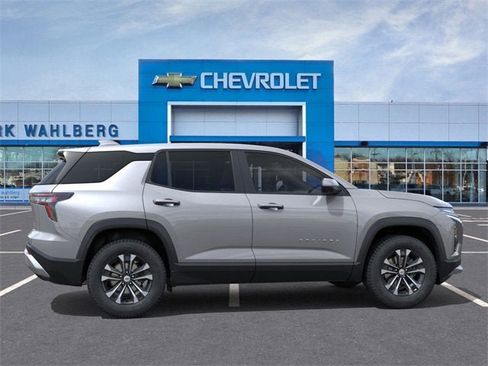 New 2026 Chevrolet Equinox LT w/ Safety and Technology Package image 5