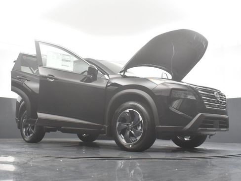 New 2026 Nissan Rogue SV w/ SV Premium Package image 38