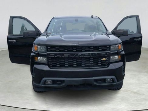 Used 2021 Chevrolet Silverado 1500 Custom RWD image 9