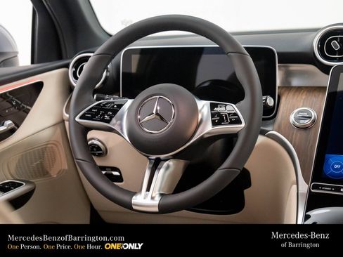New 2026 Mercedes-Benz GLC 300 4MATIC image 12